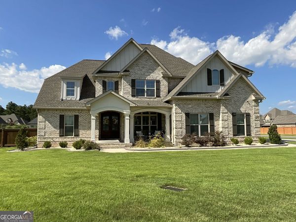 323 Woodlands Boulevard, Kathleen, GA 31047