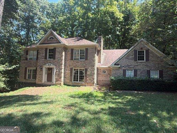 215 River Pass Trail, Sandy Springs, GA 30350