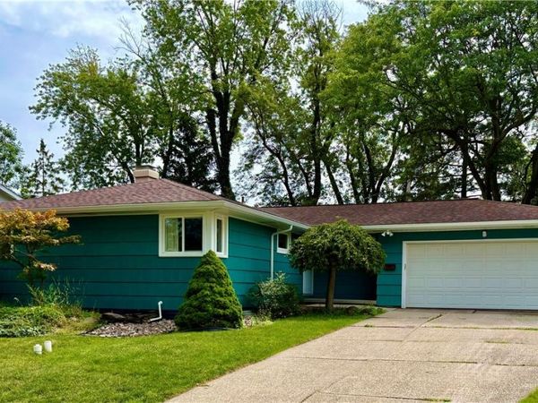 272 Woodmere Drive , Tonawanda, NY 14150
