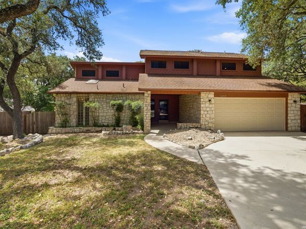 16719 SPRINGHILL DR, San Antonio, TX 78232