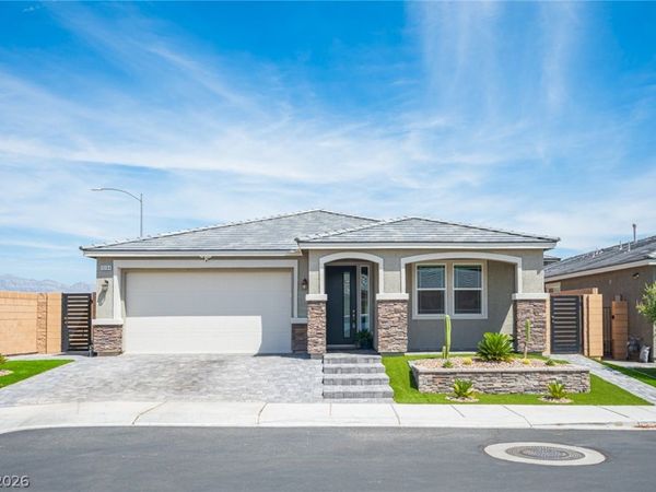10184 Ocher Valley Avenue , Las Vegas, NV 89178