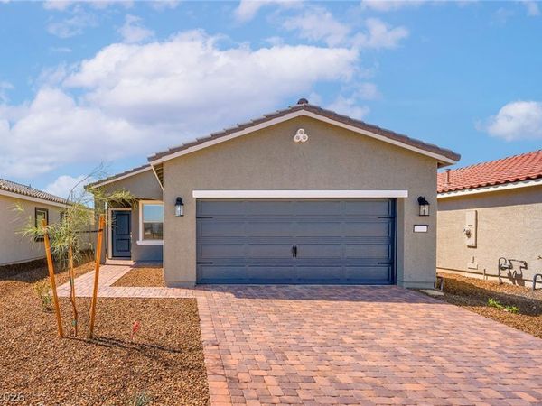 6745 Magnolia River Avenue , Las Vegas, NV 89156