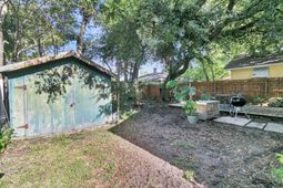 9 Laurel Avenue photo 4