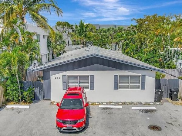 1213 SE 1st Street, Unit 1-4, Fort Lauderdale, FL 33301