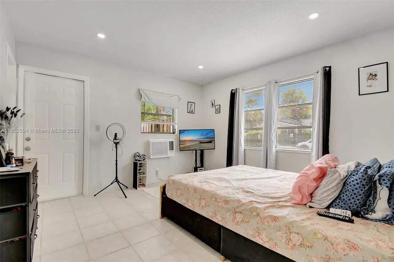 1213 SE 1st Street, Unit 1-4, Fort Lauderdale, FL 33301 Photo