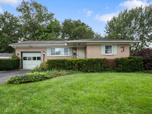 6417 Carriage Lane, Reynoldsburg, OH 43068