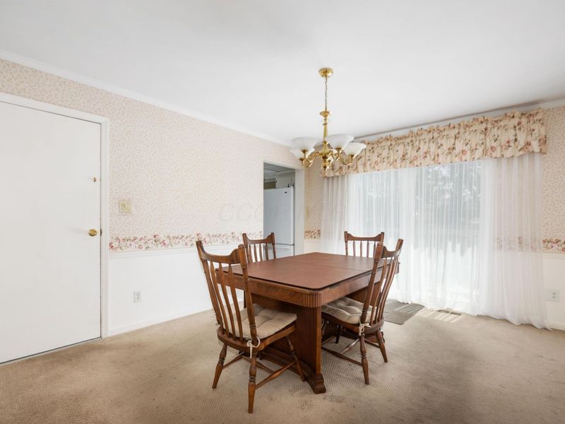 6417 Carriage Lane, Reynoldsburg, OH 43068 Photo 5