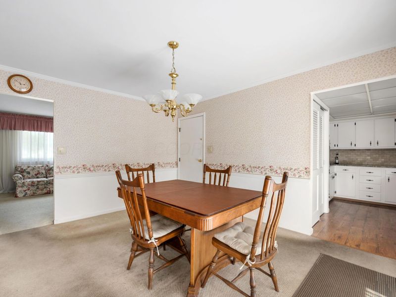 6417 Carriage Lane, Reynoldsburg, OH 43068 Photo 6
