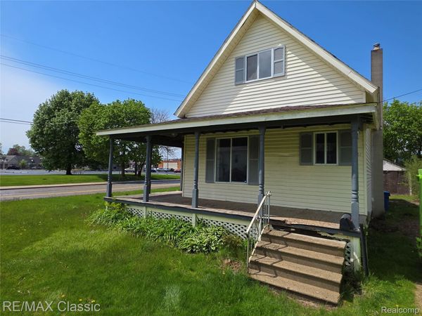 21 Broadway Street , Oxford Village, Mi 48371