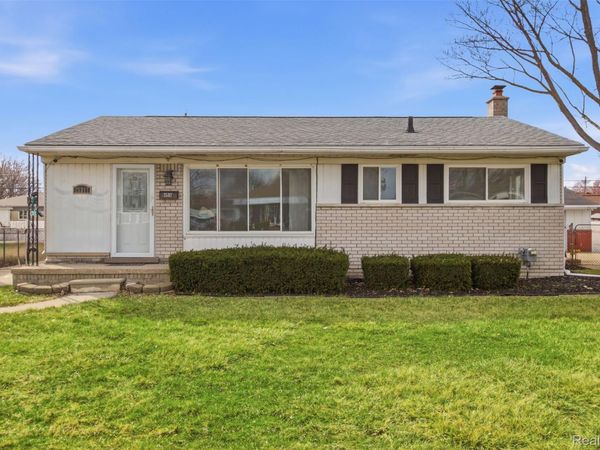 25317 Wagner Avenue , Warren, Mi 48089