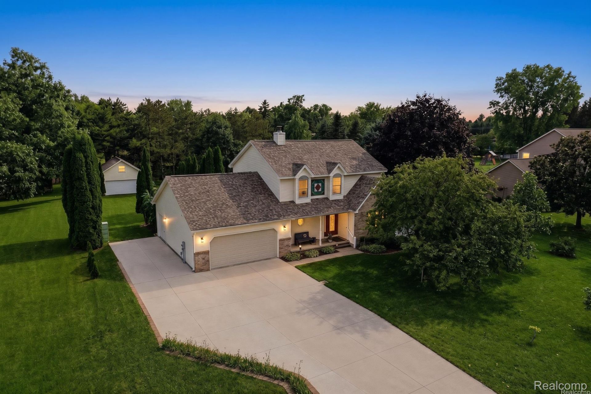 9380 Englishman Drive, Tyrone Township, Mi 48430 Main Photo