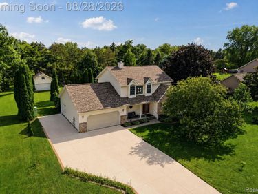 9380 Englishman Drive, Tyrone Township, Mi 48430