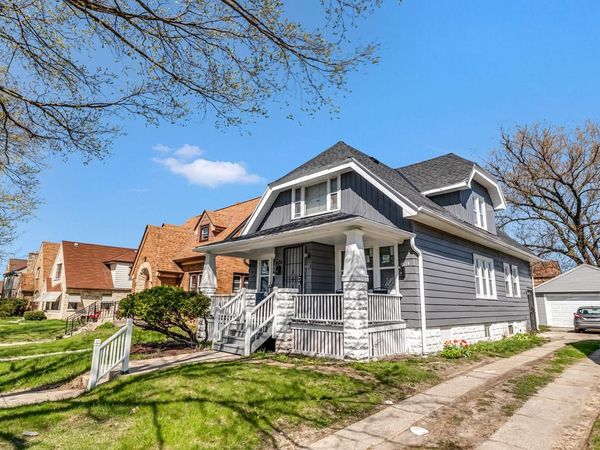 4574 N 24th STREET, Milwaukee, WI 53209