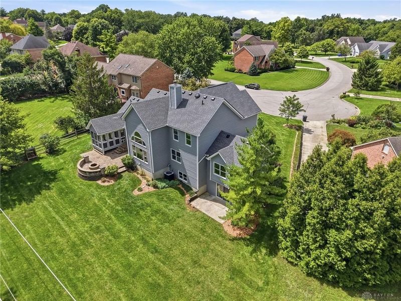 7945 Woodglen Drive, West Chester, OH 45069 Photo 3