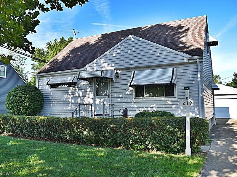 239 Paul Street , Bedford, OH 44146 Photo 2