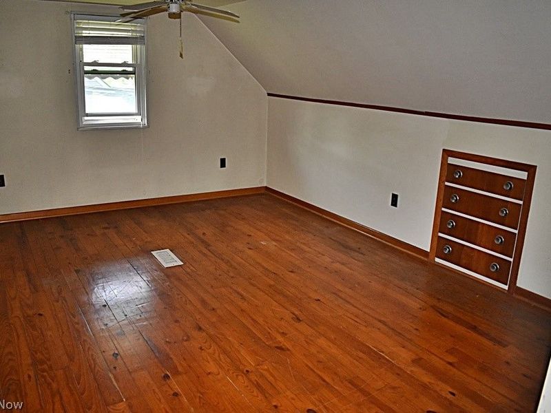 239 Paul Street , Bedford, OH 44146 Photo 28