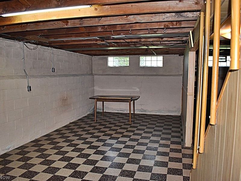 239 Paul Street , Bedford, OH 44146 Photo 35