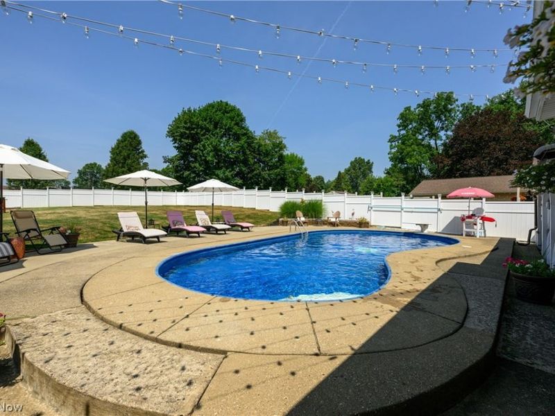 6203 Melody Road NE, Canton, OH 44721 Photo 13
