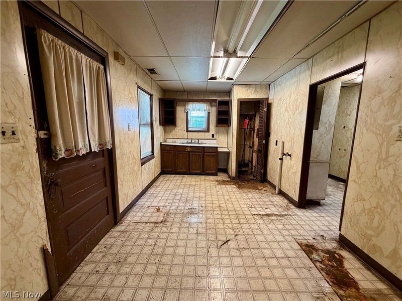 1015-1017 Auburn Avenue , Cleveland, OH 44113 Photo 12
