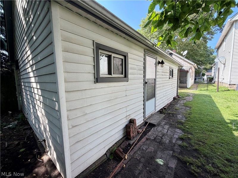 1015-1017 Auburn Avenue , Cleveland, OH 44113 Photo 22