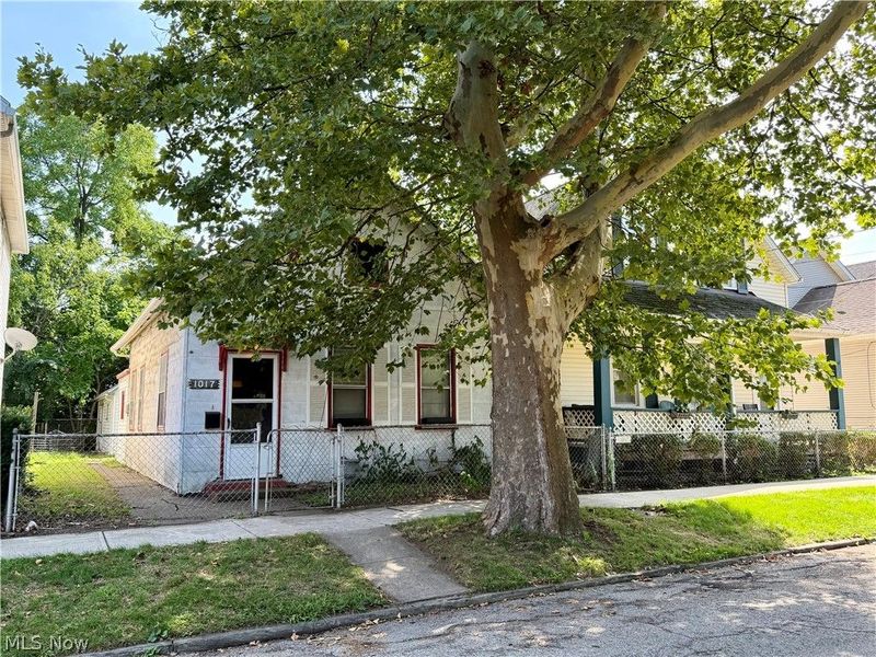 1015-1017 Auburn Avenue , Cleveland, OH 44113 Photo 33