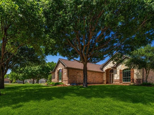 101 Indian Paint Drive , Justin, TX 76247