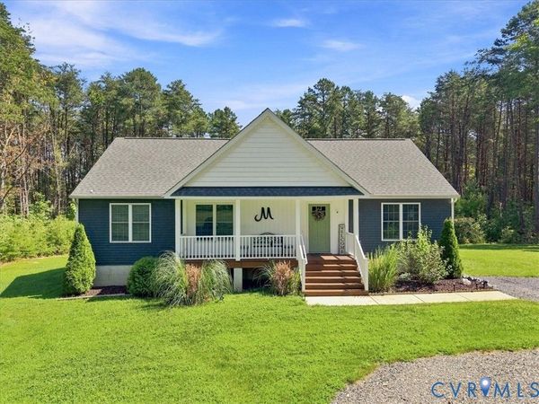 180 Smith Road , Louisa, VA 23117