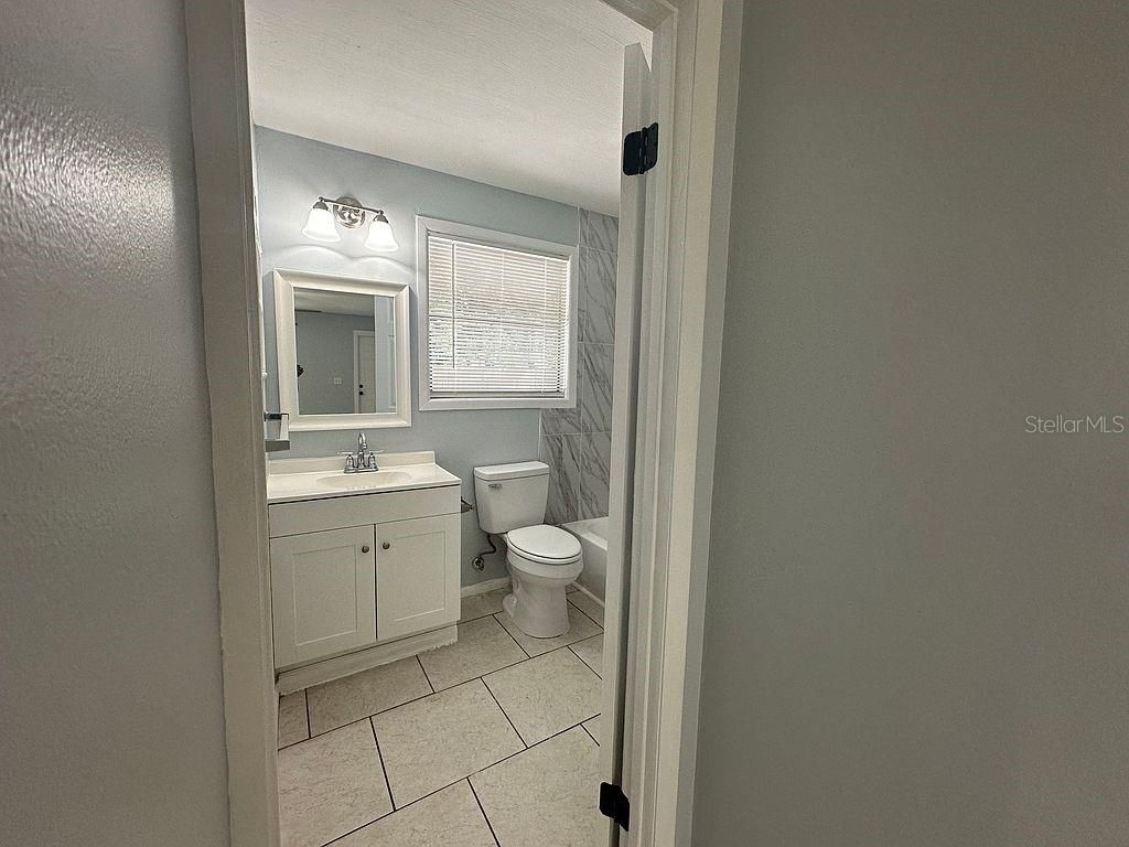 2404 52nd Ave Dr W , Bradenton, FL 34207 Photo