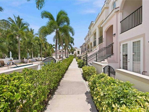 435 NOKOMIS AVENUE S, Unit 312, VENICE, FL 34285