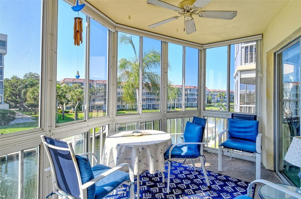 1300 N Portofino Drive , Unit 305, Sarasota, FL 34242 Photo