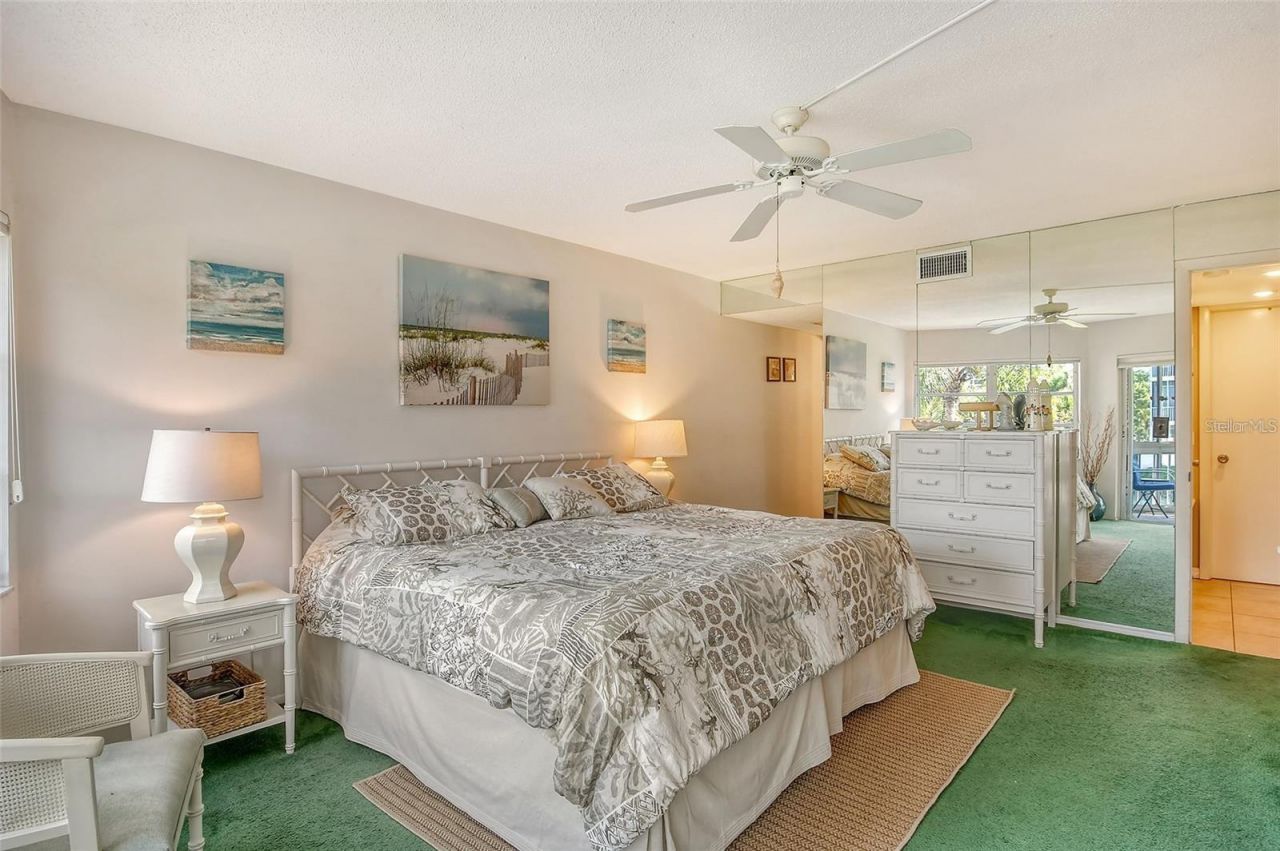1300 N Portofino Drive , Unit 305, Sarasota, FL 34242 Photo