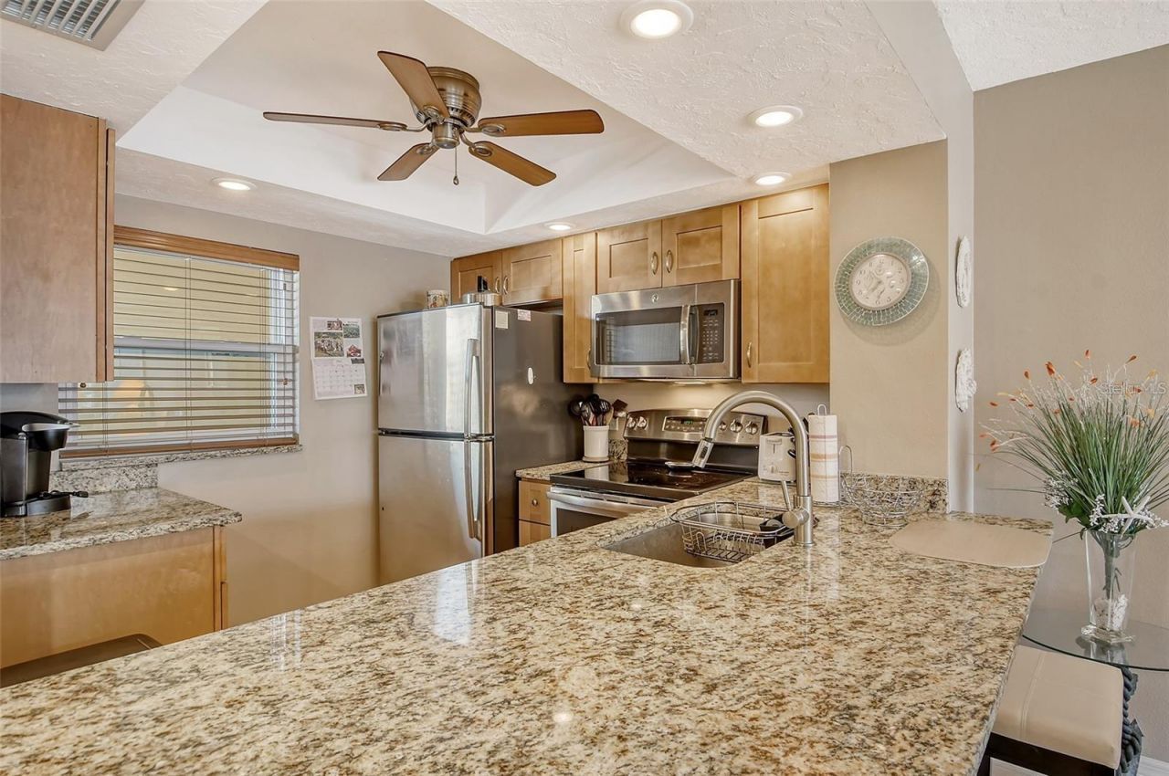 1300 N Portofino Drive , Unit 305, Sarasota, FL 34242 Photo