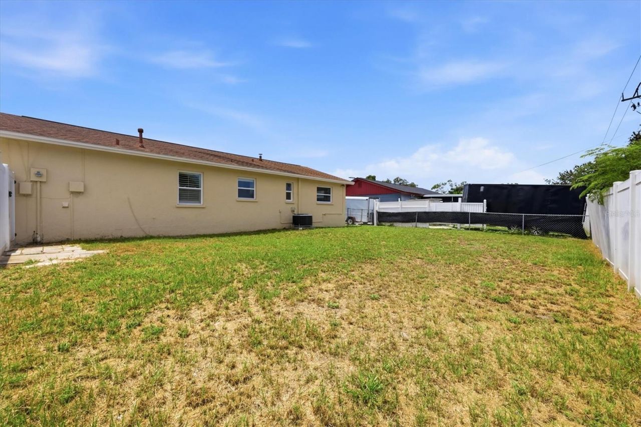 519 65th Avenue W, Bradenton, FL 34207 Photo