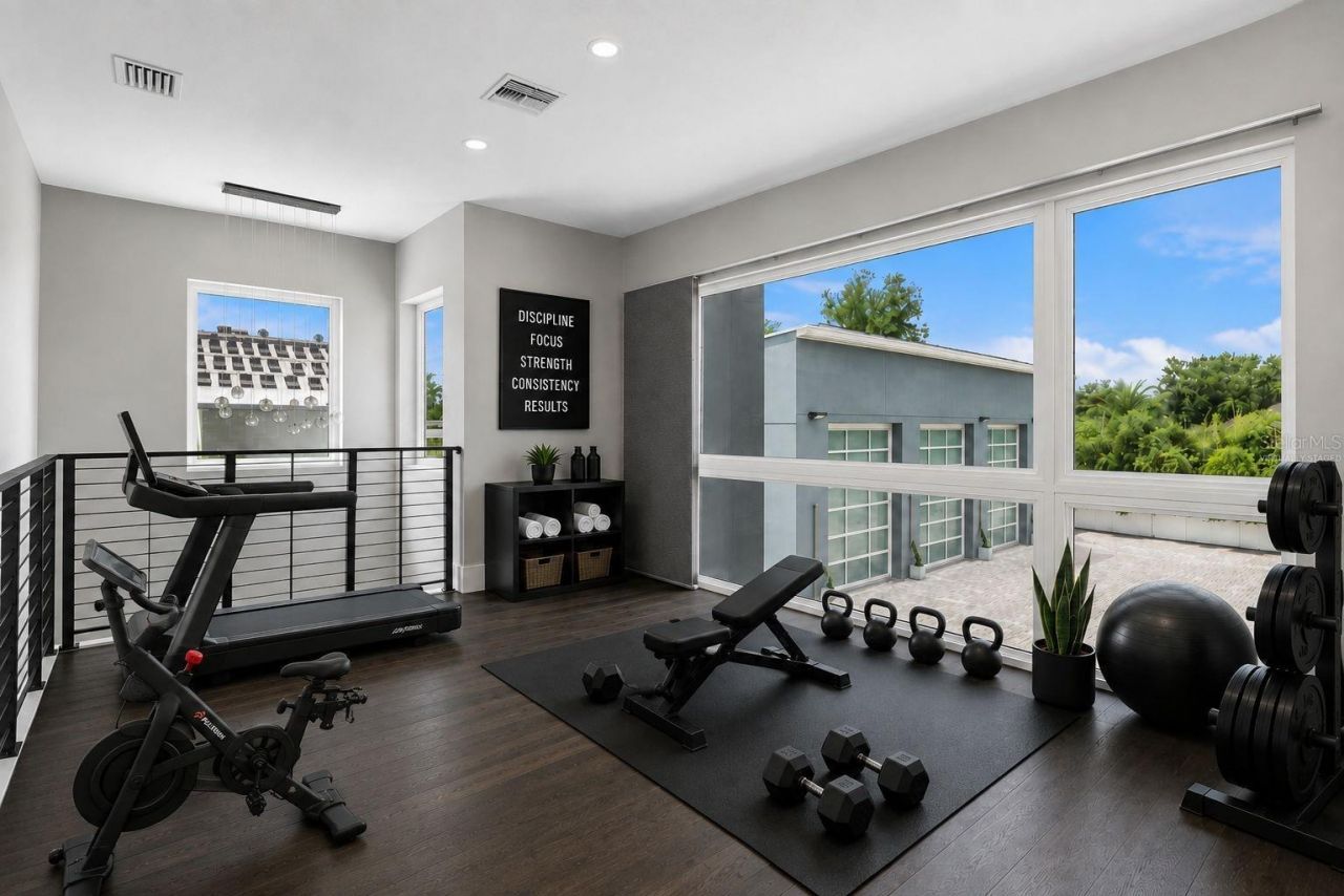 8922 University Boulevard, Orlando, FL 32817 Photo