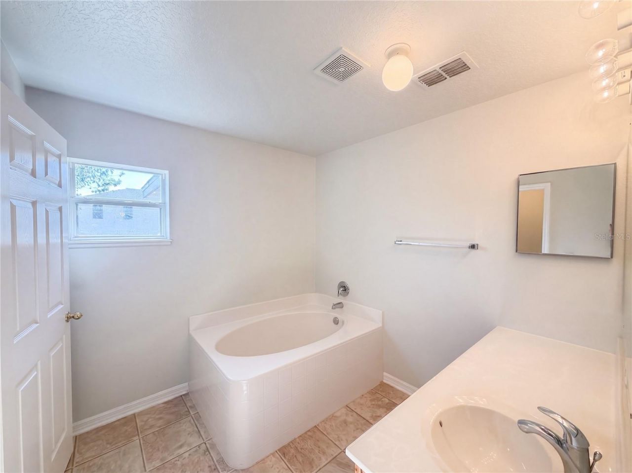 5604 Royal Hills Drive , Winter Haven, FL 33881 Photo