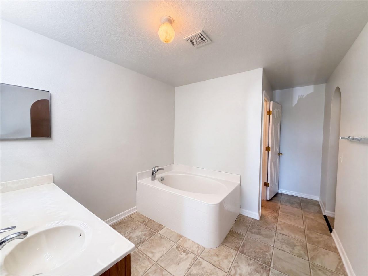 5604 Royal Hills Drive , Winter Haven, FL 33881 Photo