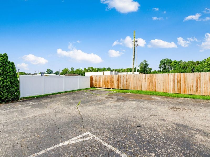 771 Harrisburg Pike , Columbus, OH 43223 Photo 6