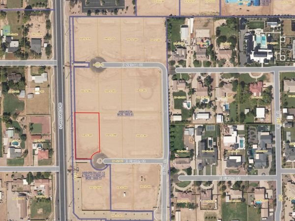 2436 E CLAXTON Court, Unit 8, Gilbert, AZ 85297