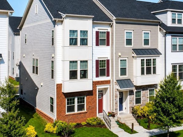 813 SAWBACK SQUARE NE, LEESBURG, VA 20176