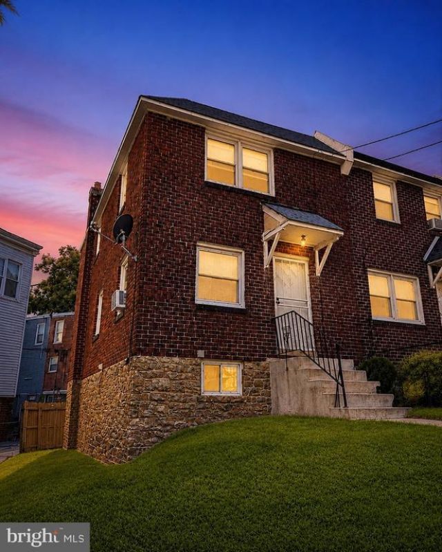 600 CEDAR AVENUE , DARBY, PA 19023