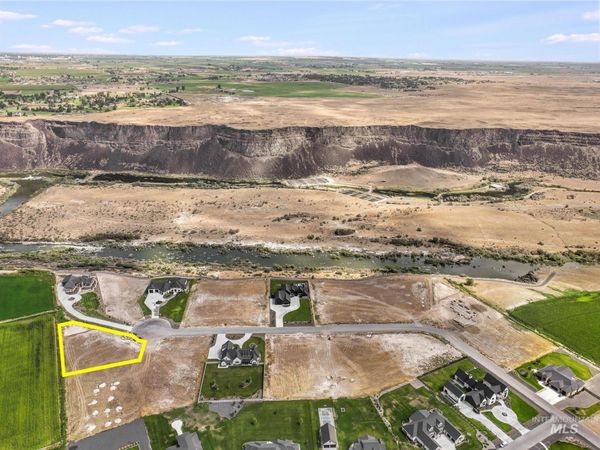 4261 N 2754 E, Twin Falls, ID 83301
