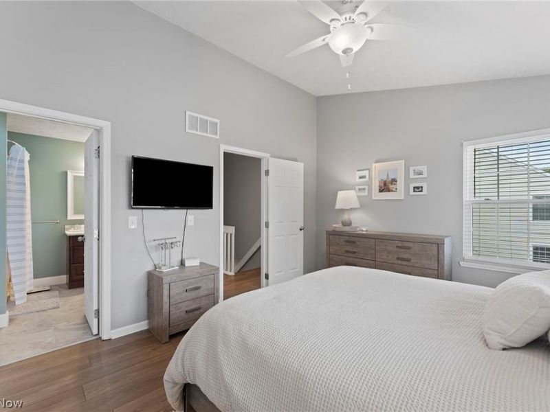 838 Overlook Ridge Drive , Unit 838, Cleveland, OH 44109 Photo 14