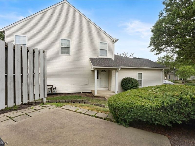 838 Overlook Ridge Drive , Unit 838, Cleveland, OH 44109 Photo 24