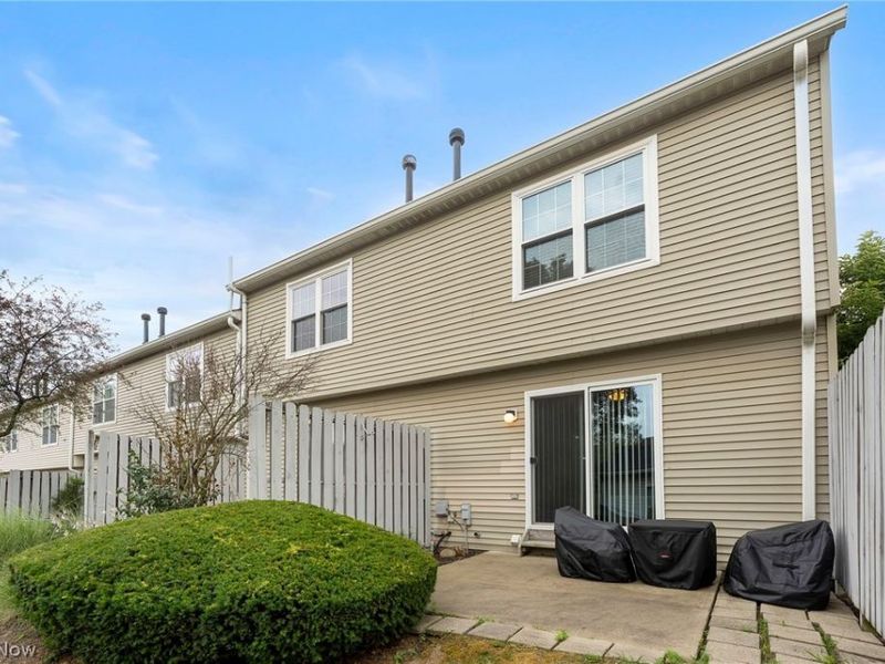 838 Overlook Ridge Drive , Unit 838, Cleveland, OH 44109 Photo 25
