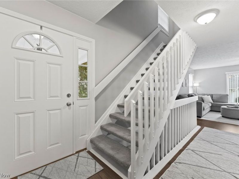 838 Overlook Ridge Drive , Unit 838, Cleveland, OH 44109 Photo 3