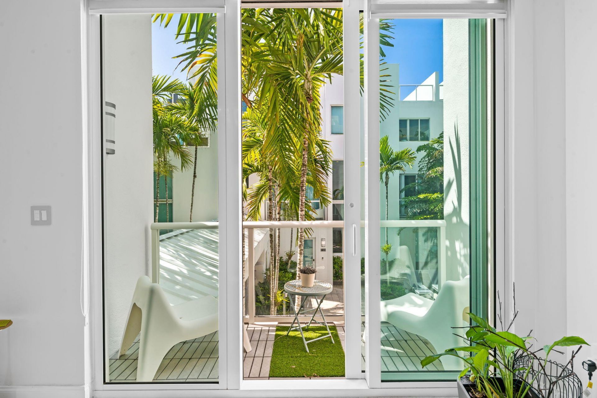 757 NE 4th Avenue, Fort Lauderdale, FL 33304 Photo