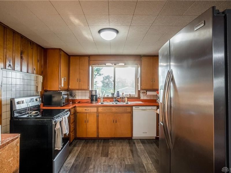 412 N Church Street, Pleasant Hill, OH 45359 Photo 10
