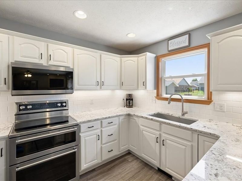 2630 Huntington Drive, Troy, OH 45373 Photo 12