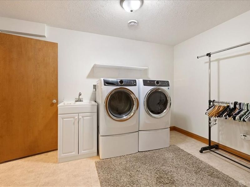 2630 Huntington Drive, Troy, OH 45373 Photo 34