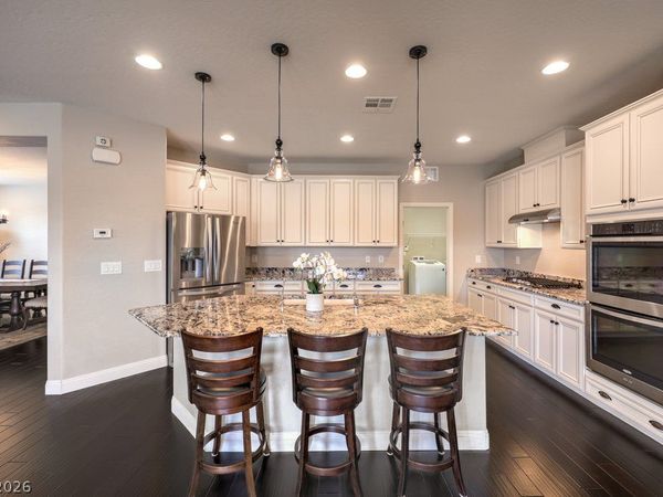 303 Rhiannon Court , Las Vegas, NV 89183